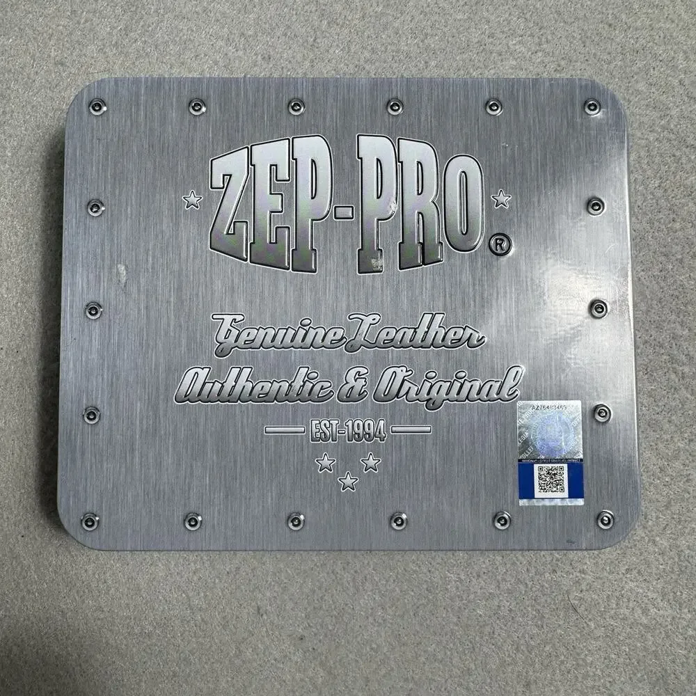 NCAA Zep-Pro Genuine Leather Bifold Wallet Gray Florida Gators Logo College